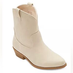 NEW Arizona Jean Co Womens Meyer Western Flat Heel Booties